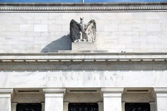 Sube Fed tasas por primera vez en 3 años contra la inflación