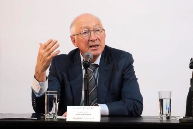 Urge EU a México resolver permisos en sector energético
