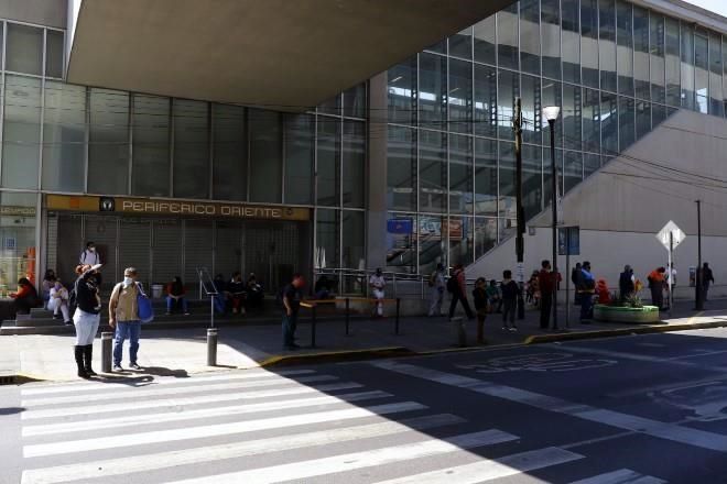 Libran ex directores sanciones por L-12