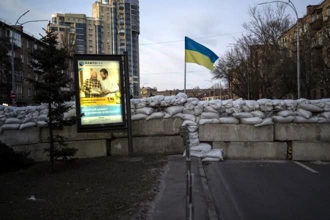 Retoma Ucrania suburbio en oeste de Kiev