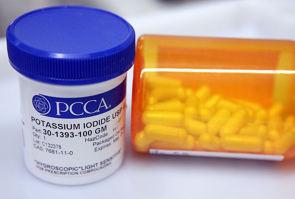¿Qué son las pastillas de yoduro de potasio y para qué sirven? ¿Funcionan contra la radiación?