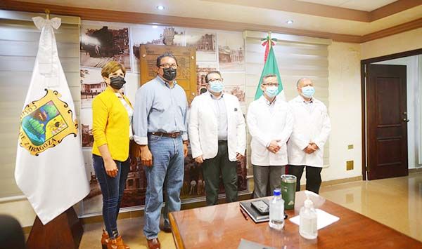 Busca Piña calidad en atención médica