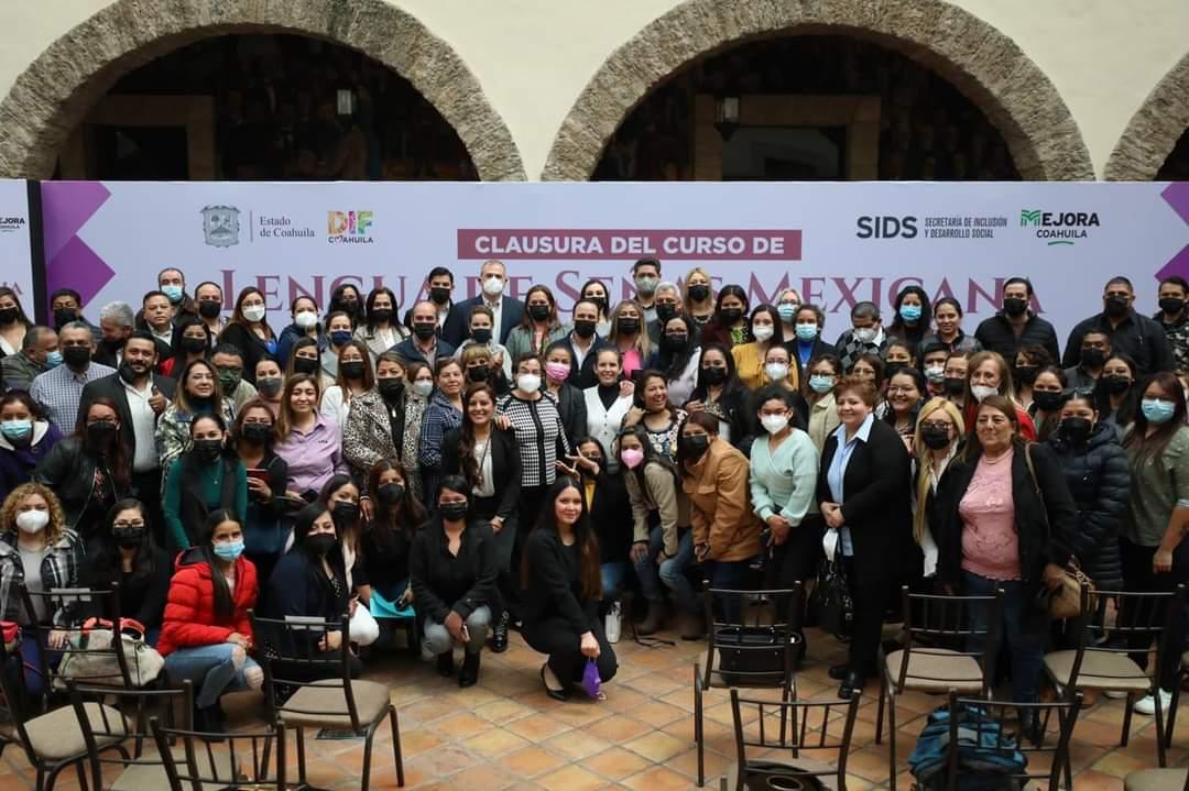 Fortalecen inclusión con programas de Lenguaje de Señas.