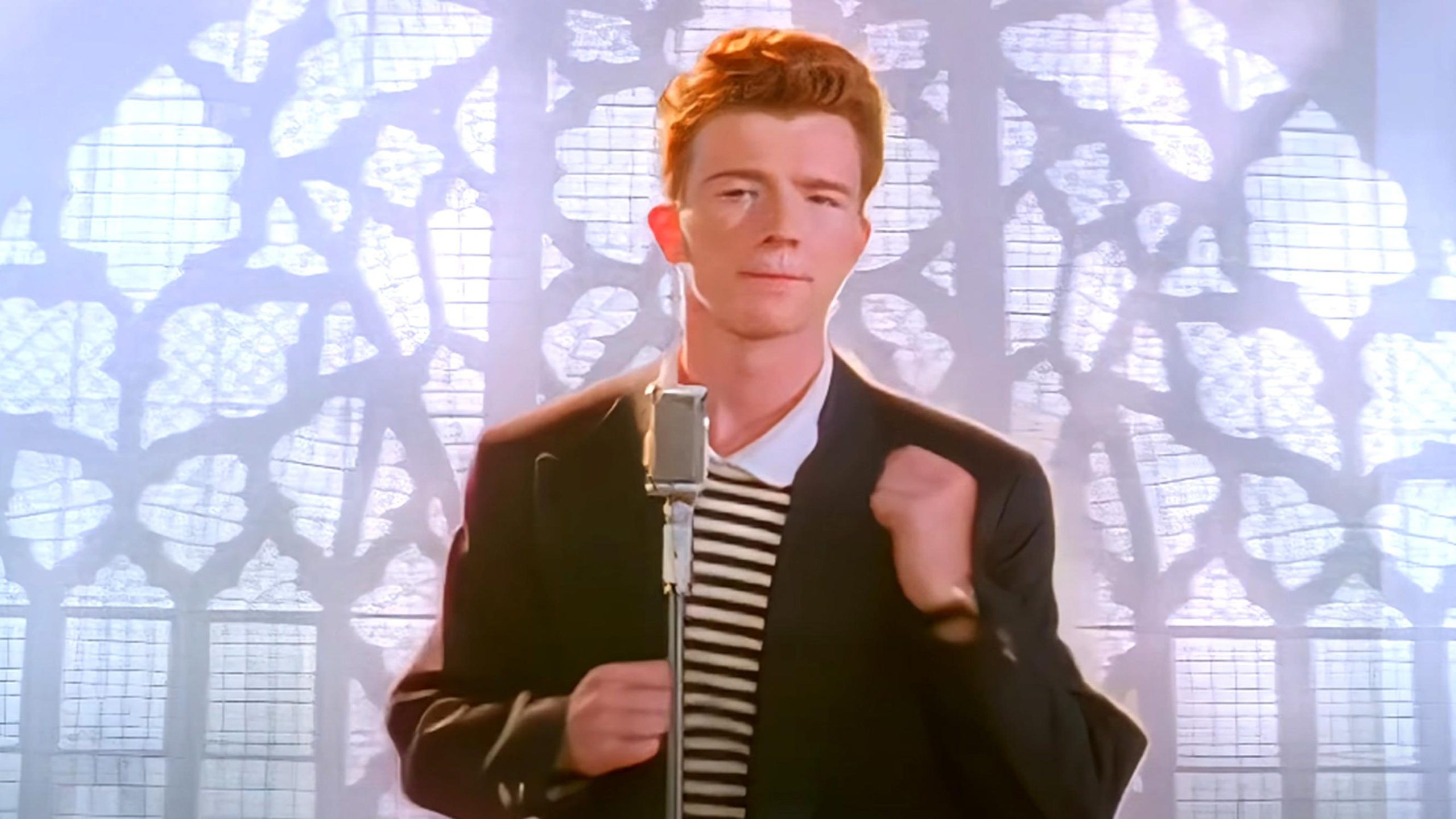 Rick Astley celebra álbum debut de 1987 con reedición