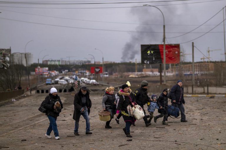 ¿Qué son y para qué sirven los corredores humanitarios?