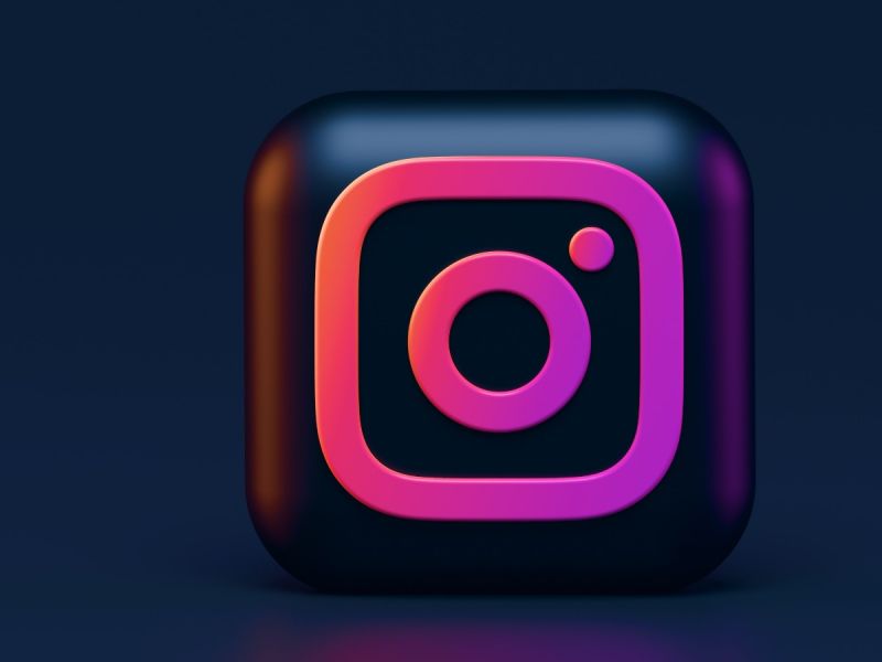 Rusia bloquea acceso a Instagram por permitir incitar al odio de rusos