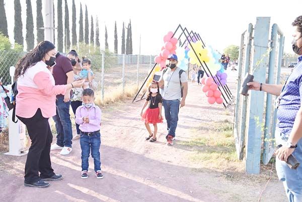 Realiza Maxion “Movie Night”