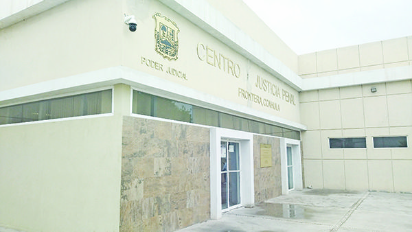Aplazan pruebas a favor de exhibidor
