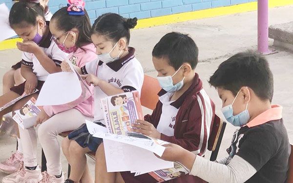 Regresan a clases 12 mil estudiantes