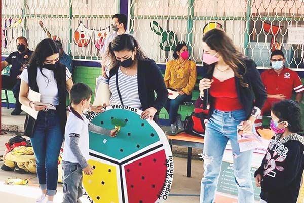 Atenderán a estudiantes con diversas conferencias