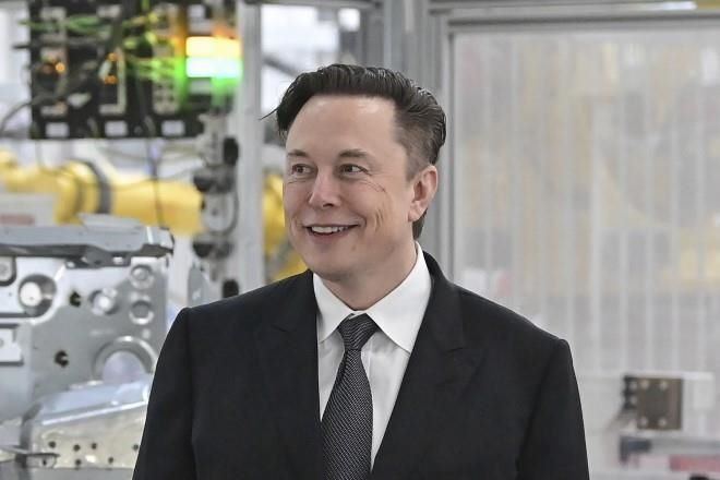 Se prevé que Musk sea CEO temporal de Twitter
