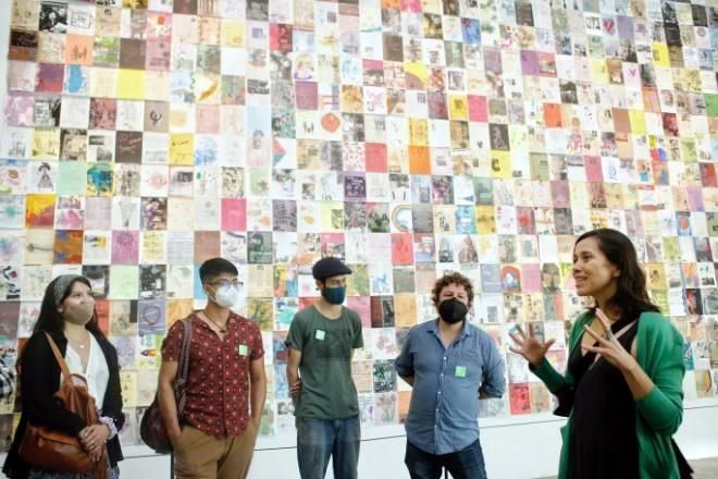 Desde el arte, denuncian dificultades de ser madre