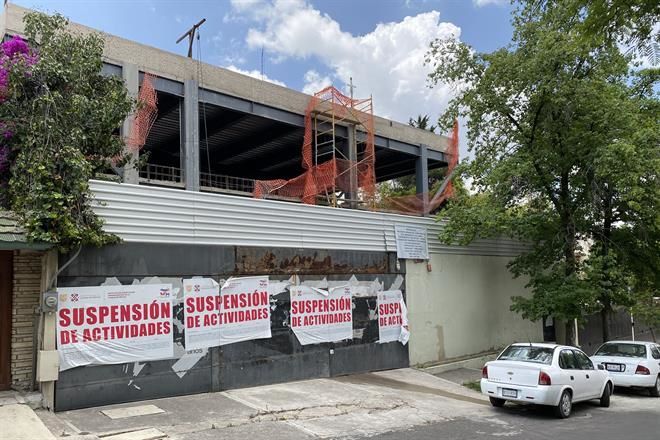 Batallan vecinos con obra desde hace 7 años