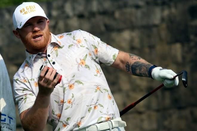 Va ‘Canelo’ Álvarez del ring al green