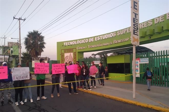 Investigan a profesor tras bloqueo por acoso