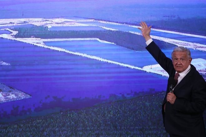 Dice AMLO a minera de EU: paran o tribunales