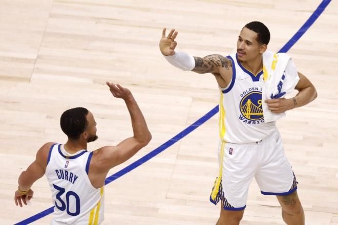 Van Warriors y Toscano a las Finalesde la NBA