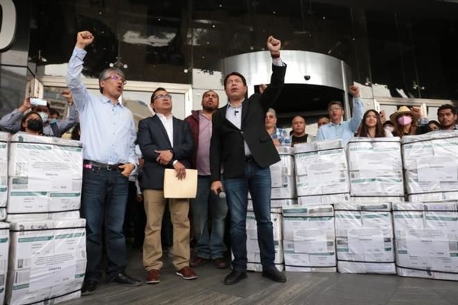 Denuncia Morena ante FGR a ‘traidores a la patria’