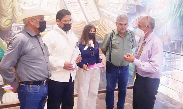 Asiste Beto Villarreal a Xicotepec, Puebla