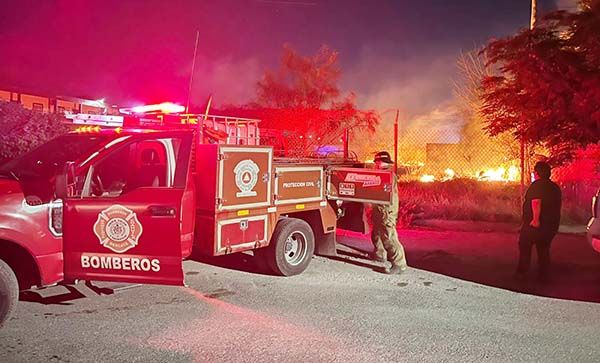 Desata fuego pánico en calles del centro