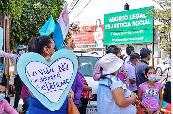 Guerrero aprueba la despenalización del aborto