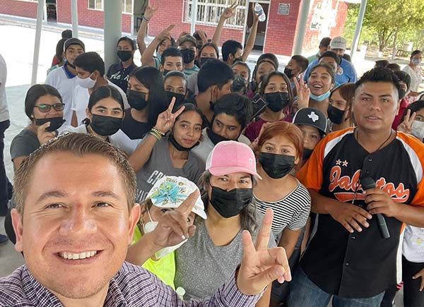 Premian a estudiantes de San Buenaventura