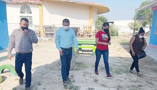 Recorre Alcalde jardín de niños