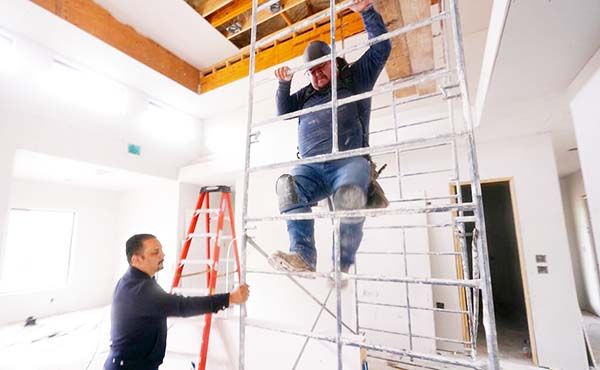 Escasez de mano de obra migrante eleva precios en EU