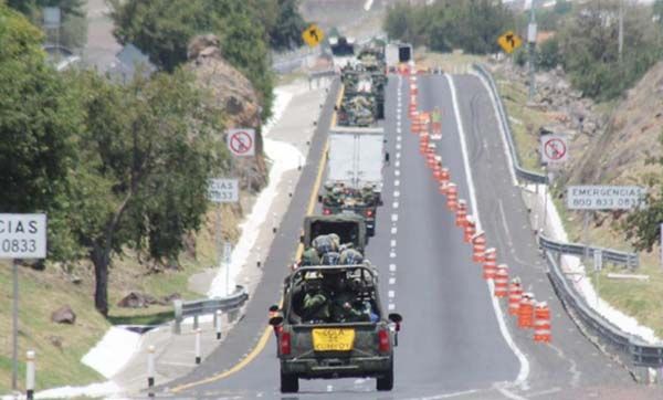 Llegan 900 militares más a Michoacán para combatir delincuencia