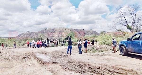Sin apoyo deudos de fallecidos en Micarán