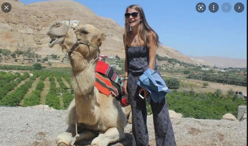 «Mamá, están ofreciéndote 600 camellos por mí»: joven cuenta la «propuesta» que recibió de viaje por Israel