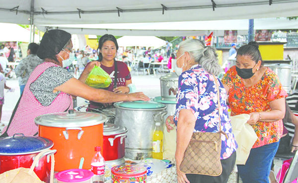 Un éxito la Feria del Tamal en RA