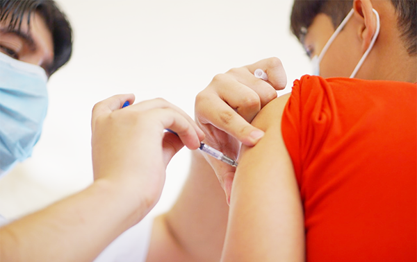 En marcha vacunación para los adolescentes