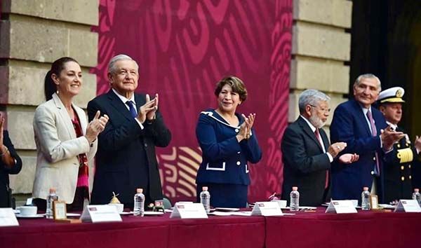SEP anuncia aumento de 7.5% a maestros