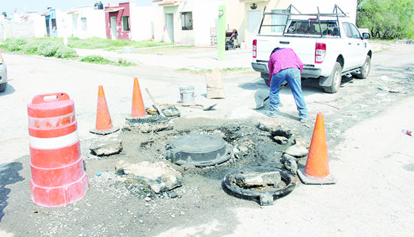 Desazolvan líneas en Villas de Guadalupe