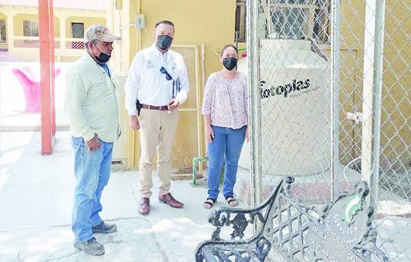 TRABAJA CIÉNEGAS EN MEJORAS A ESCUELAS