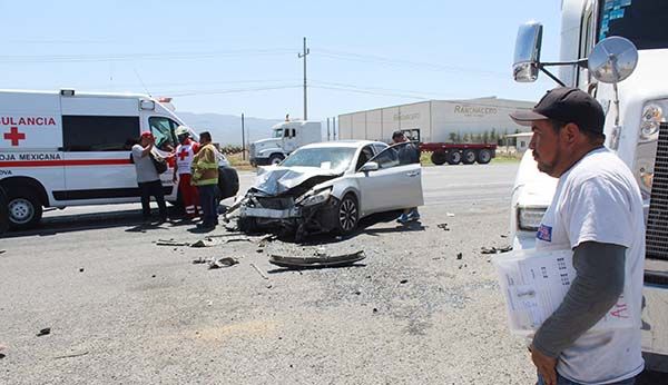 Heridos paisanos en desigual choque