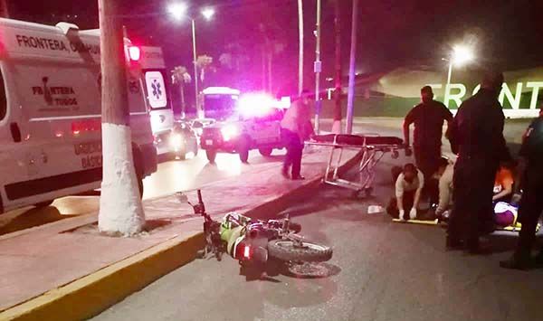 Derrapa moto por Pavimento mojado