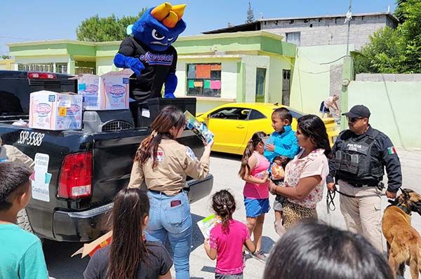 Fuerzas estatales festejan a los niños