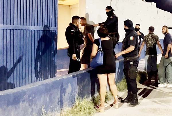 Lo acusan de robo y abusar de menor