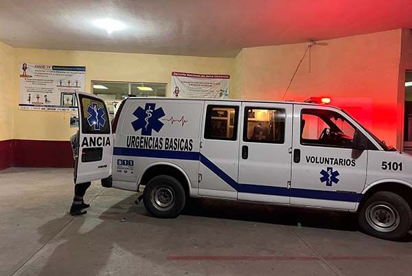 Se cuelga en escalera