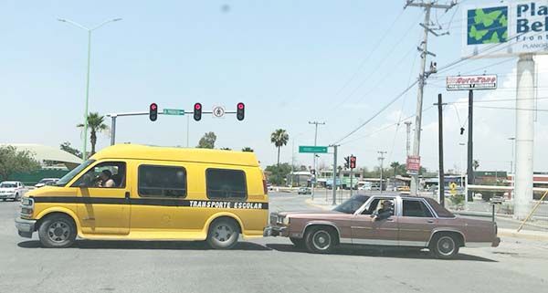 Y que llega la policía… en ayuda