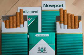 La FDA propone prohibir los cigarrillos mentolados y los cigarros saborizados