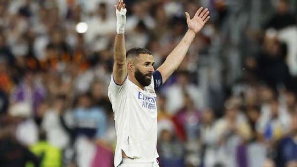 Benzema, máximo goleador por primera vez en la Champions League