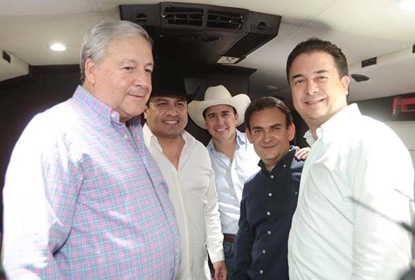 Celebra Mejora Coahuila a madres de la entidad