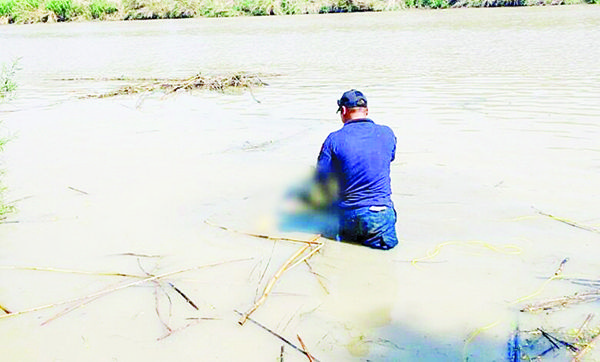 Localizan en río cuerpo de niño