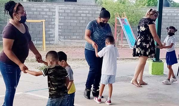 Llevan a preescolar taller de comunicación afectiva