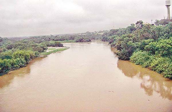 Tras lluvias aumenta caudal del Río Bravo