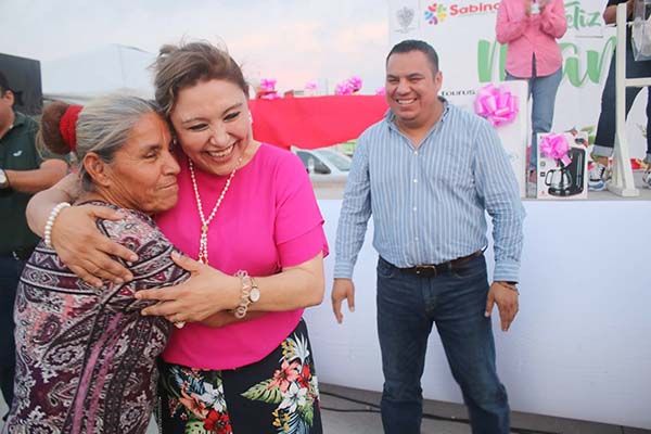 Reconoce Diana Haro a las mamás