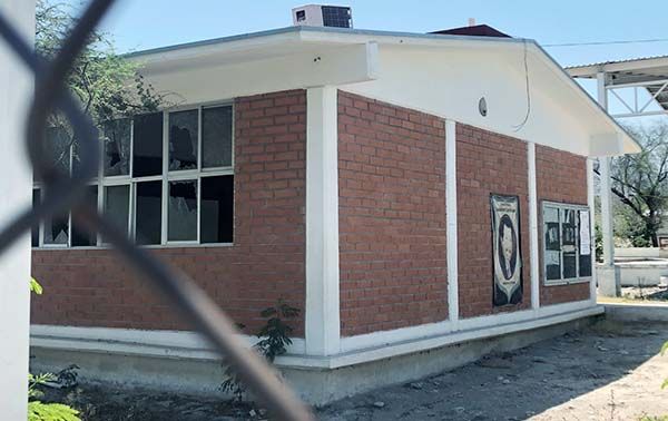 Crean frente común por robo en escuelas